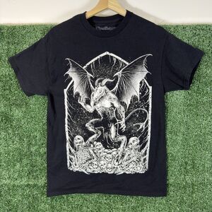Vampire Freaks Goth Satanic Graphic Art T-Shirt Men’s Size M Skulls Grunge Evil